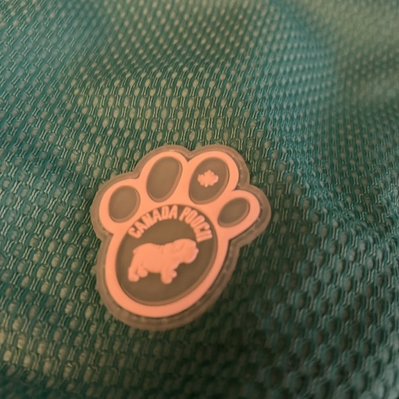 Canada Pooch Wet Reveal Smiley Cooling Dog Vest, 18 - Picture 5 of 10